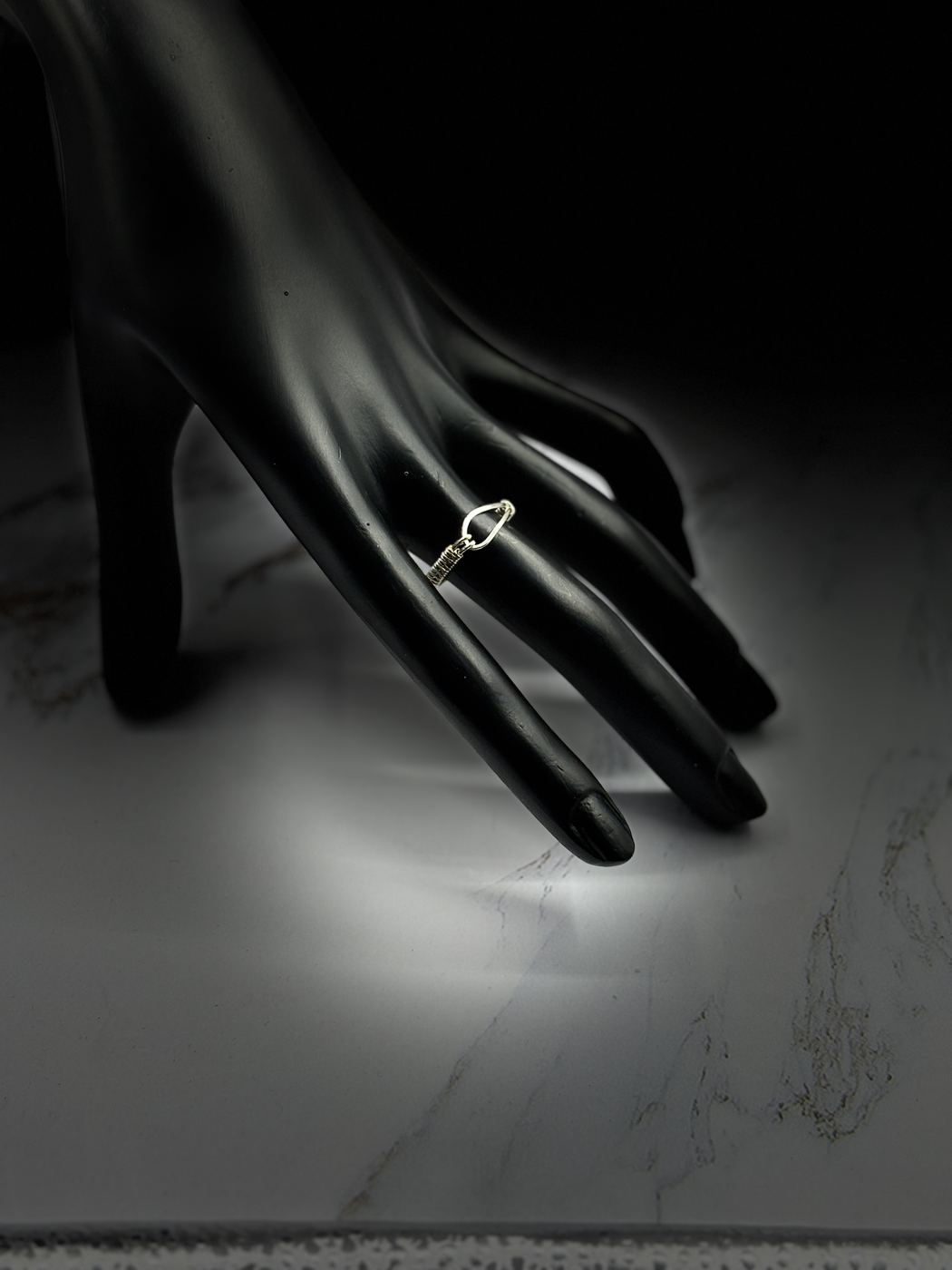 Eternal Loop Ring